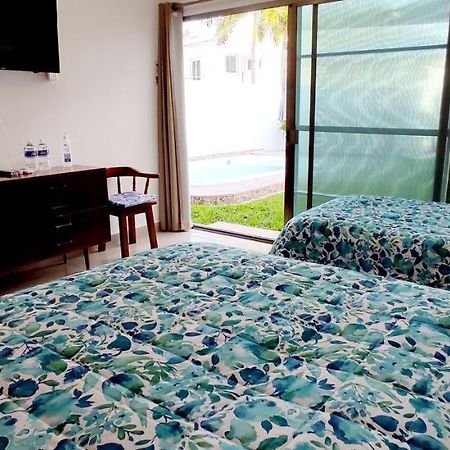 Casa Abril Cozzy Suites Cancún Esterno foto