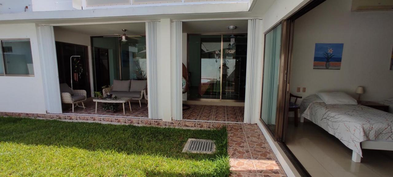 Casa Abril Cozzy Suites Cancún Esterno foto