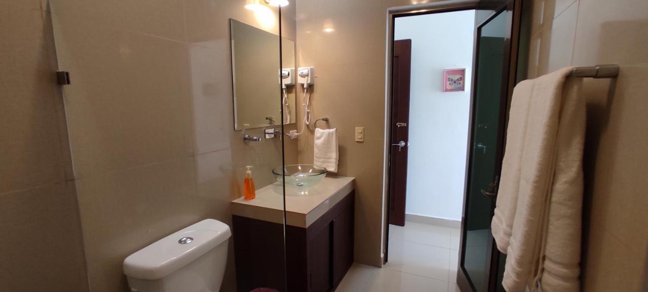 Casa Abril Cozzy Suites Cancún Esterno foto
