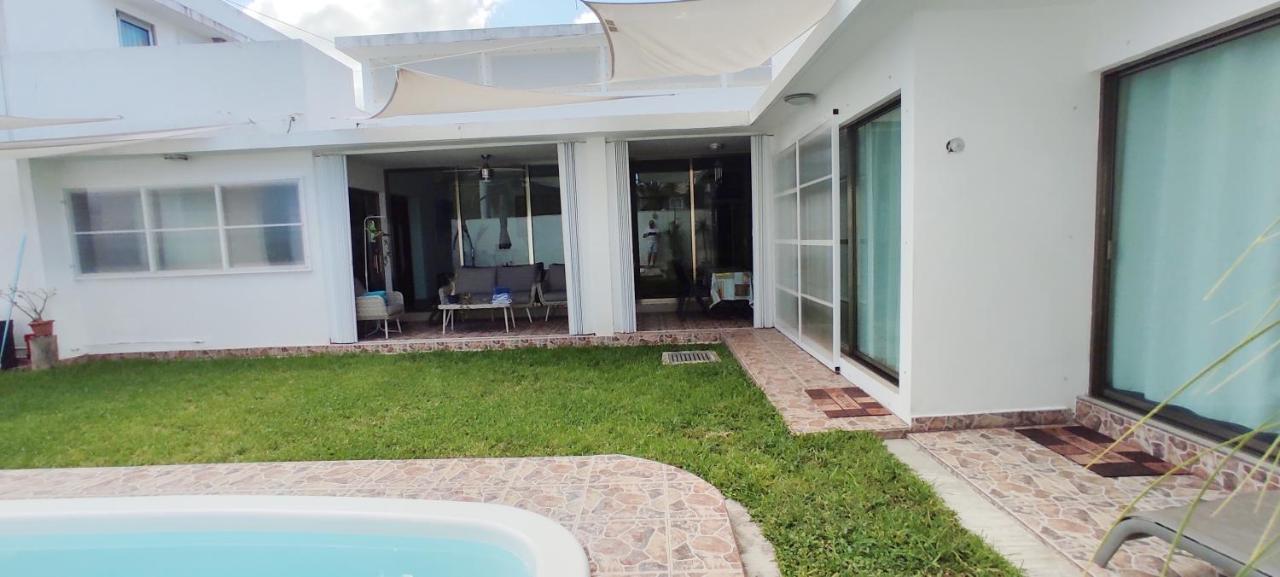 Casa Abril Cozzy Suites Cancún Esterno foto