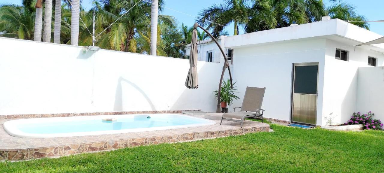 Casa Abril Cozzy Suites Cancún Esterno foto