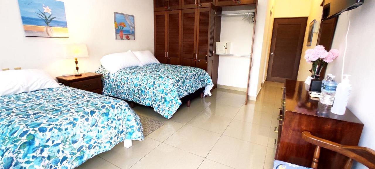 Casa Abril Cozzy Suites Cancún Esterno foto